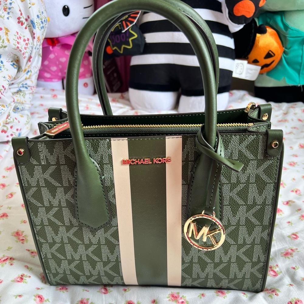 Michael Kors shoulder/crossbody bag 💚